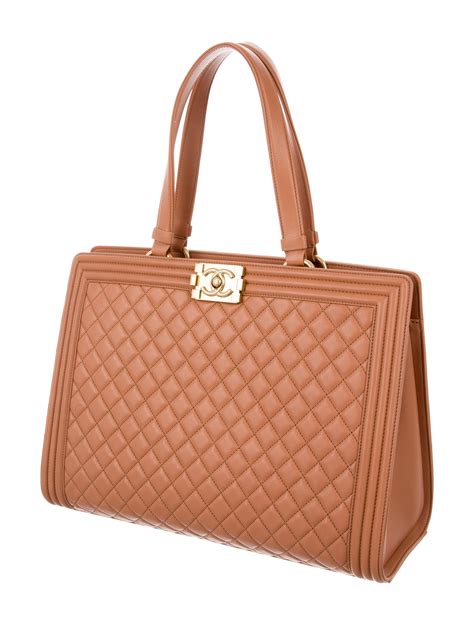 chanel boy quilted tote